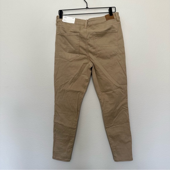 NWT American eagle women’s hi-rise jegging tan stretch jeans size 12 short 12S - Picture 3 of 3